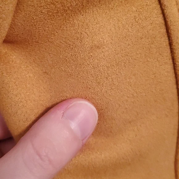 Luna Moon yellow suede moto jacket, women size Small Oversized. - Picture 9 of 10